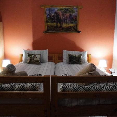 Okahandja Guesthouse Экстерьер фото