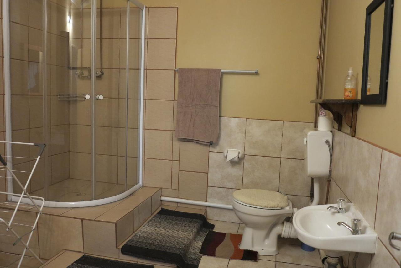 Okahandja Guesthouse Экстерьер фото