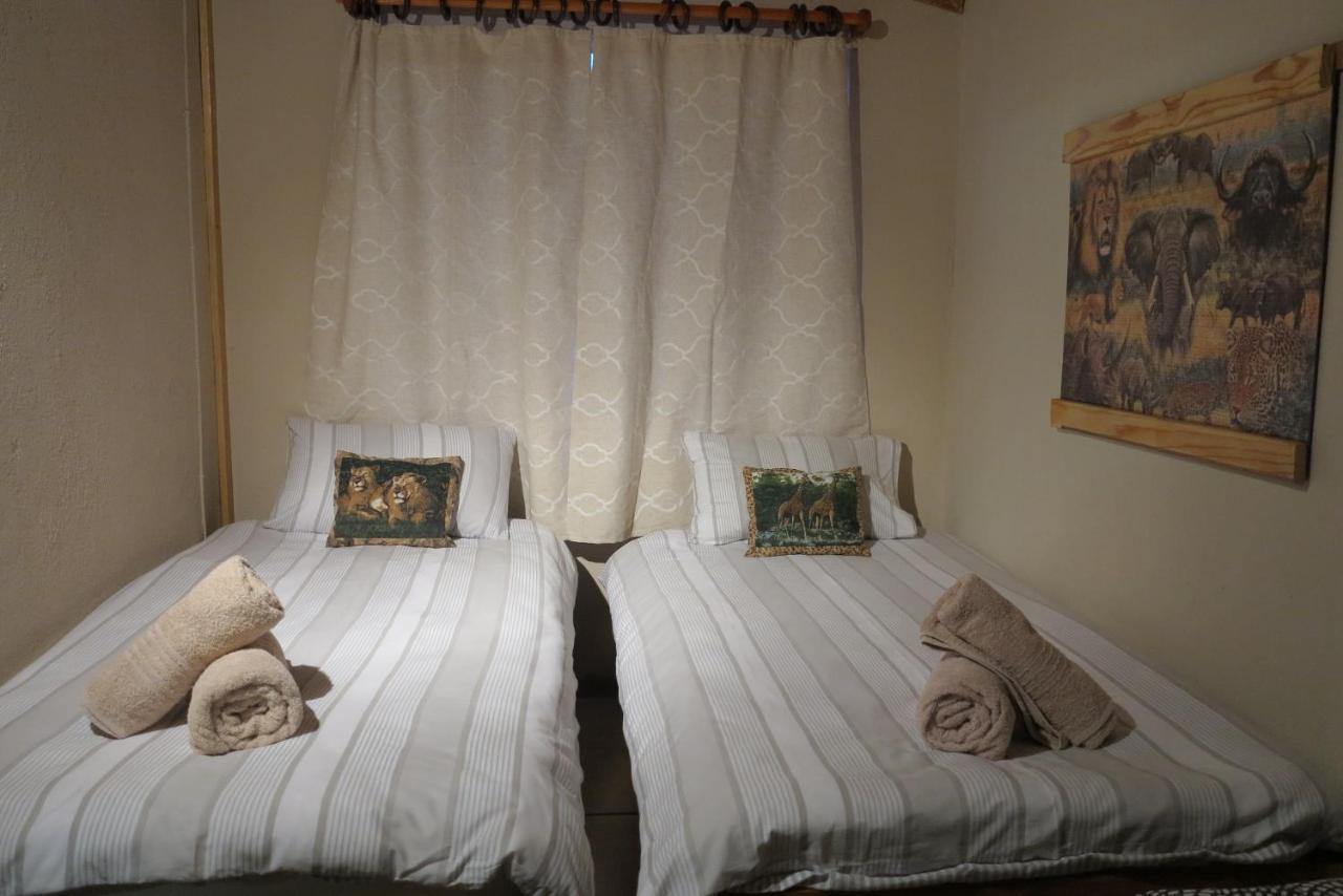 Okahandja Guesthouse Экстерьер фото